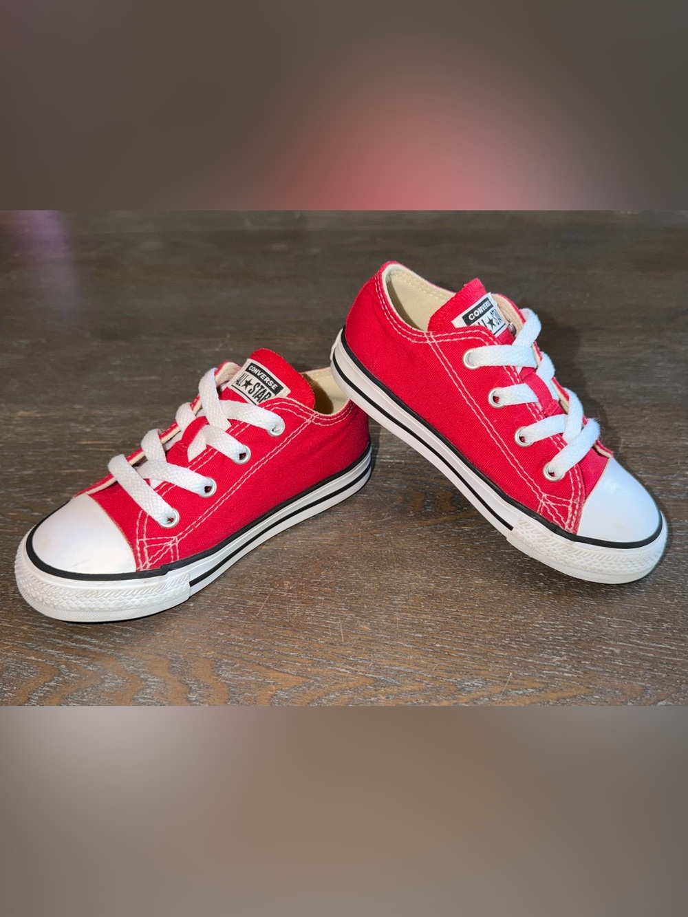 Red Converse All Star Chuck Taylor Low Top Sneakers size 8 - Picture 6 of 10